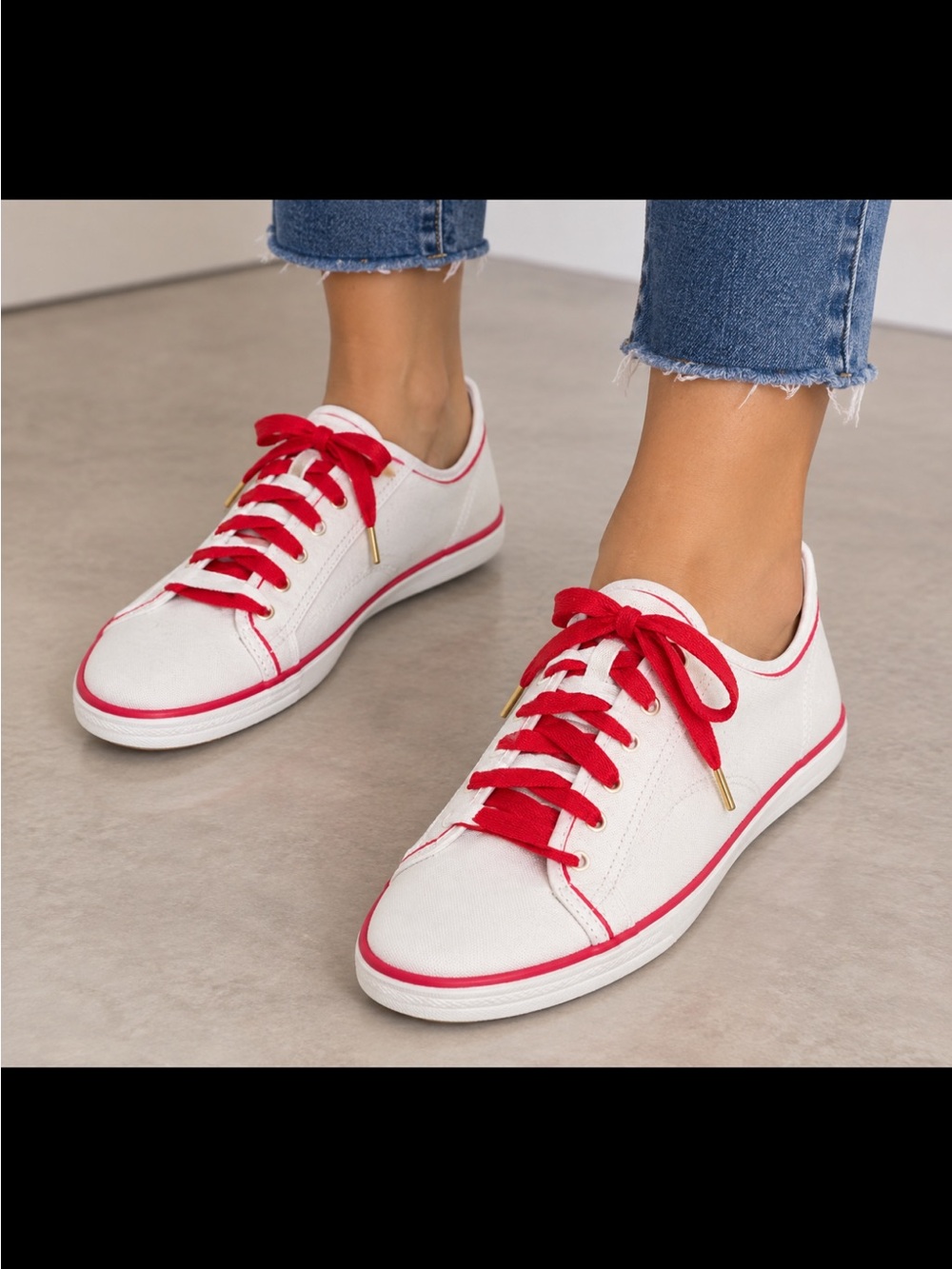 NWOT KEDS BY KATE SPACE WHITE  AND RED CANVAS SIZE 8.5.